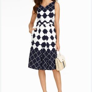Talbots blue and white dress size 8 petite